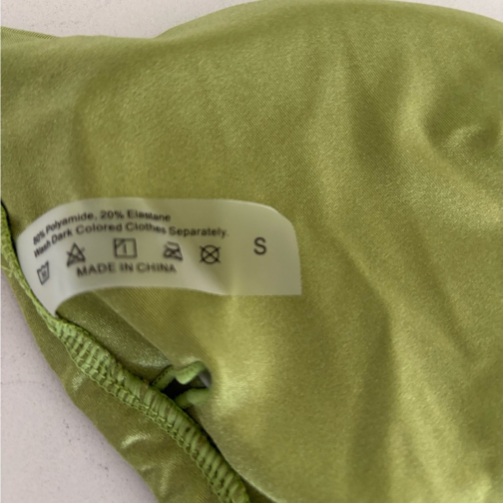Commense Strappy Ruffle Detail Bikini Set NWT - Picture 8 of 14